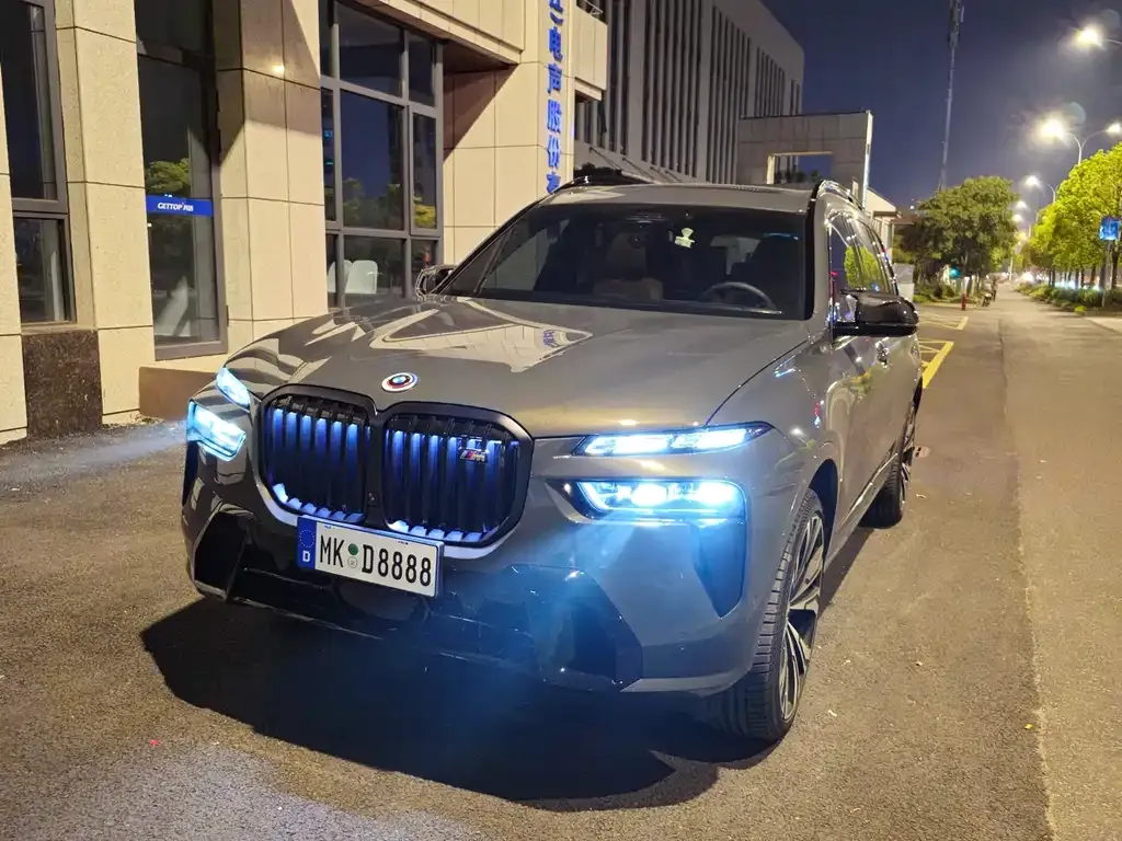 BMW X7 2025 из CN, фото 6