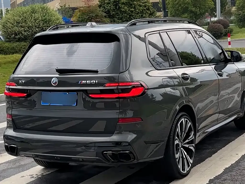 BMW X7 2025 из CN, фото 5