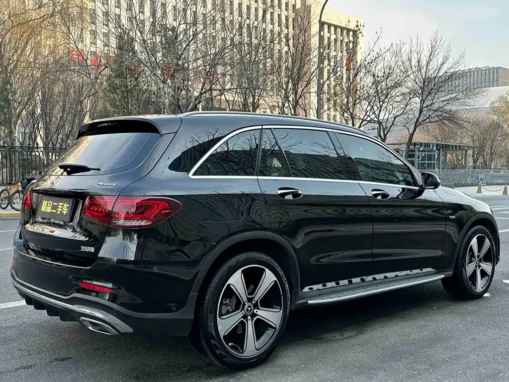 Mercedes-Benz GLC — фото 10