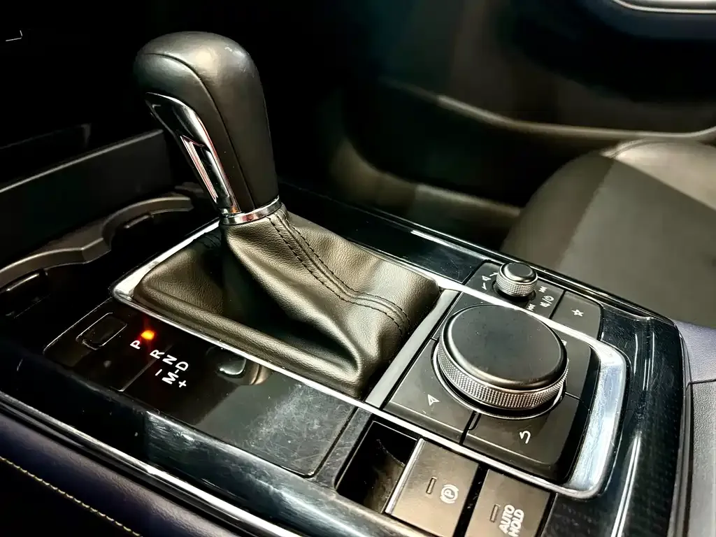 Mazda CX-30 2021 из CN, фото 7