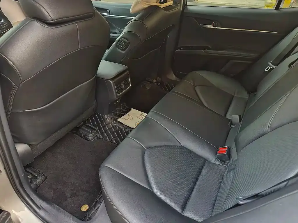 Toyota Camry 2023 из CN, фото 6