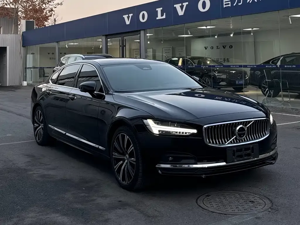 Volvo S90 2022 из CN, фото 6