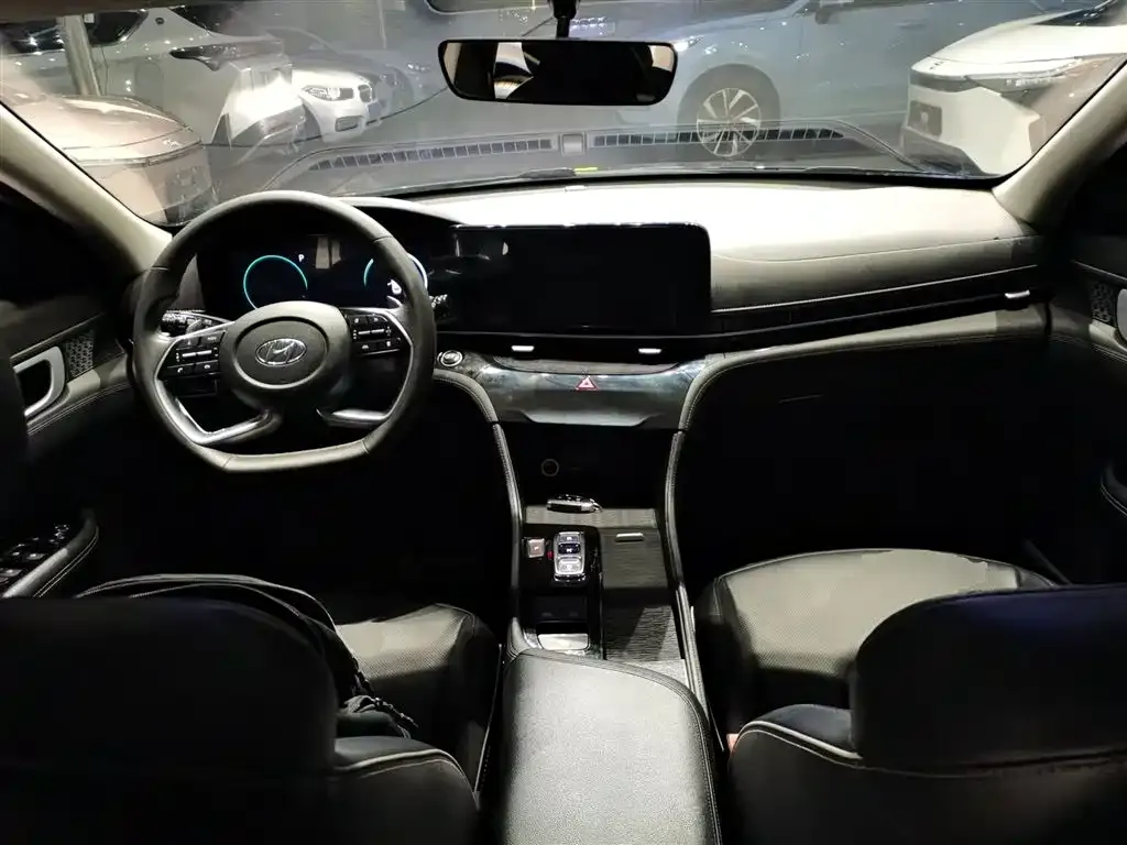 Hyundai Mistra New Energy 2021 из CN, фото 7