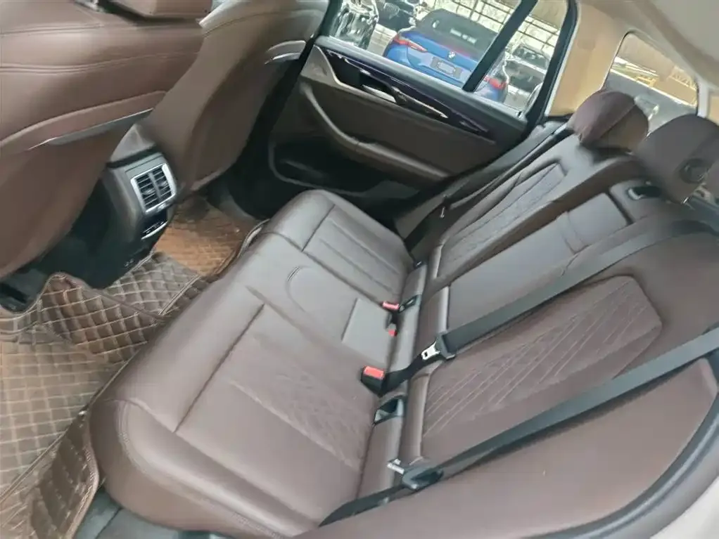 BMW X3 2024 из CN, фото 6