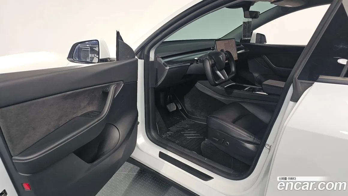 Tesla Model Y 2022 из KR, фото 9