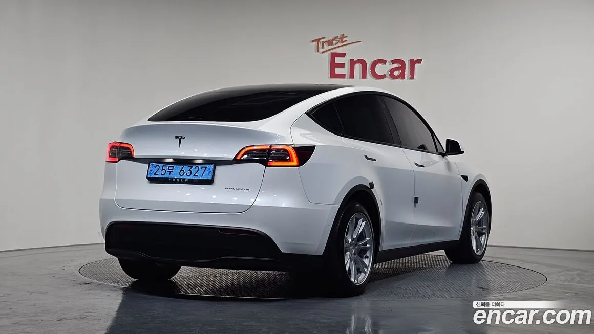 Tesla Model Y 2022 из KR, фото 4