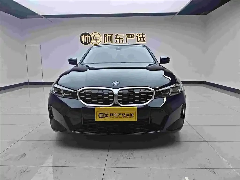 BMW 3 Series 2023 из CN, фото 1