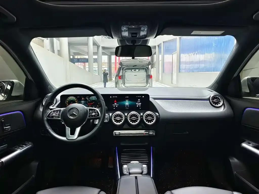 Mercedes-Benz GLA 2024 из CN, фото 2