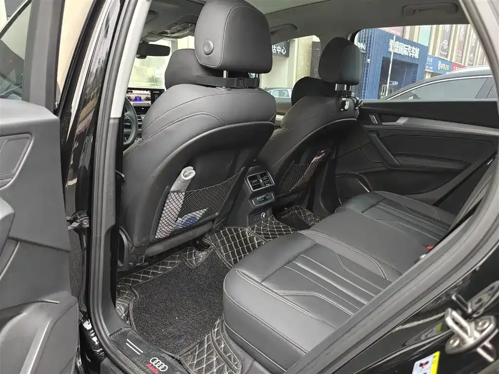 Audi Q5L 2024 из CN, фото 8