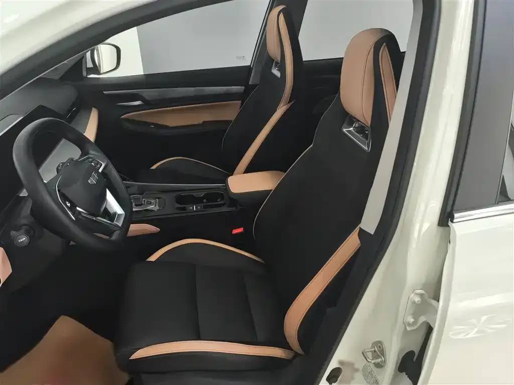 Geely Haoyue PRO 2024 из CN, фото 8