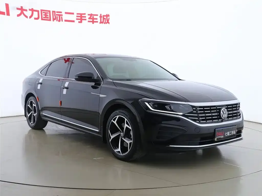 Volkswagen Passat — фото 9