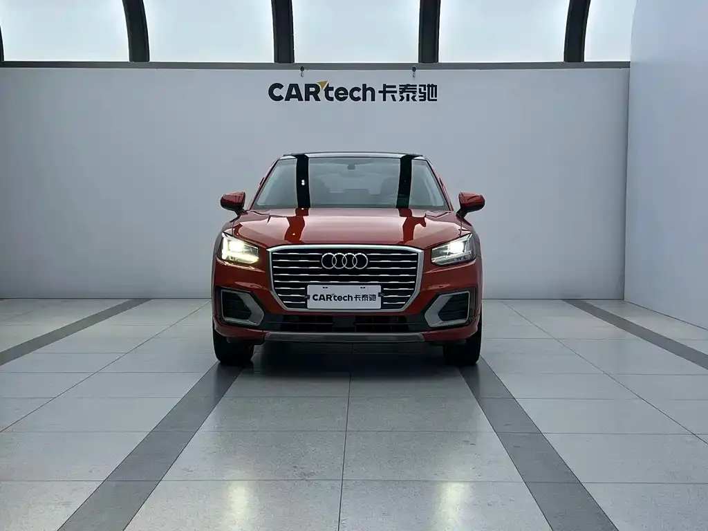 Audi Q2L 2021 из CN, фото 2