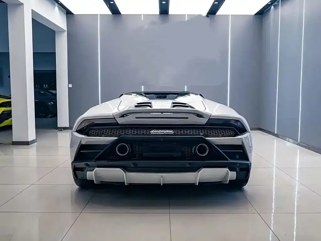 Lamborghini Huracan 2023 из CN, фото 2
