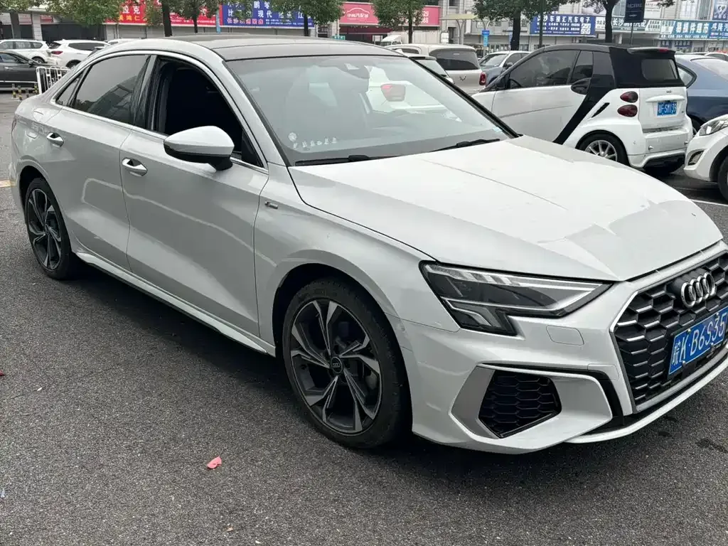 Audi A3 — фото 9