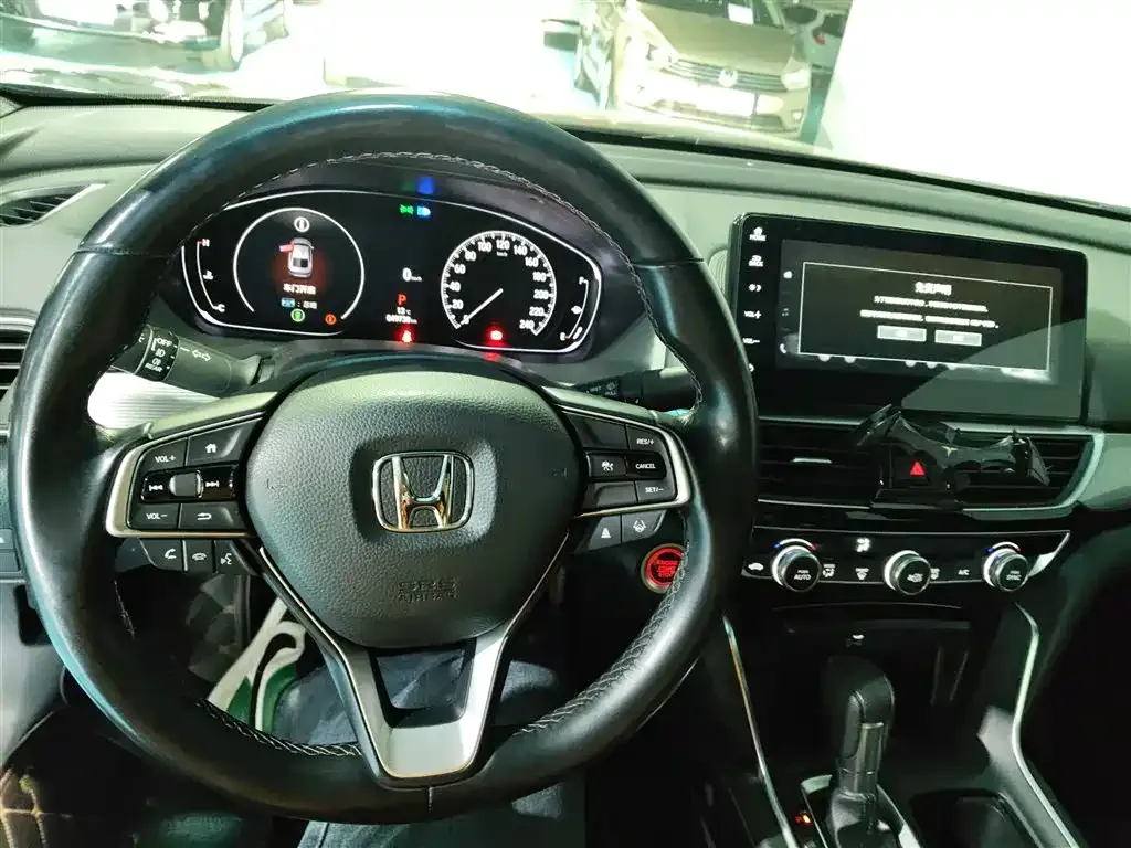Honda Inspire — фото 10