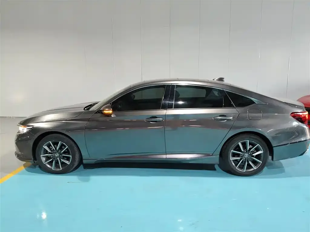 Honda Inspire — фото 5