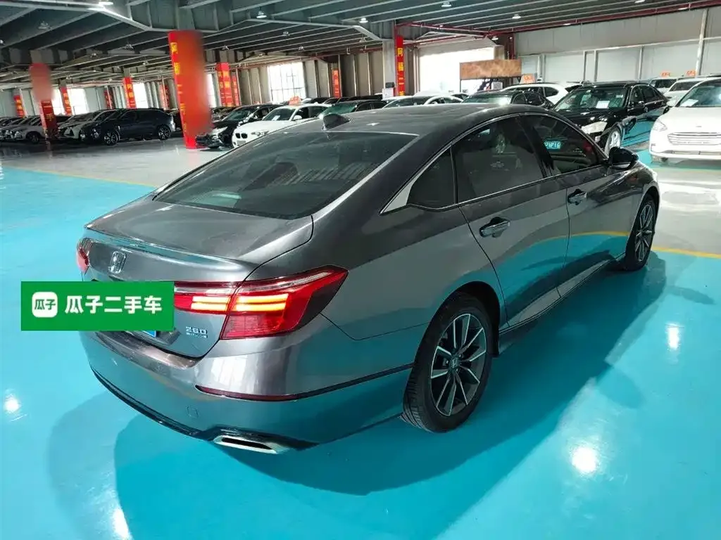 Honda Inspire — фото 3