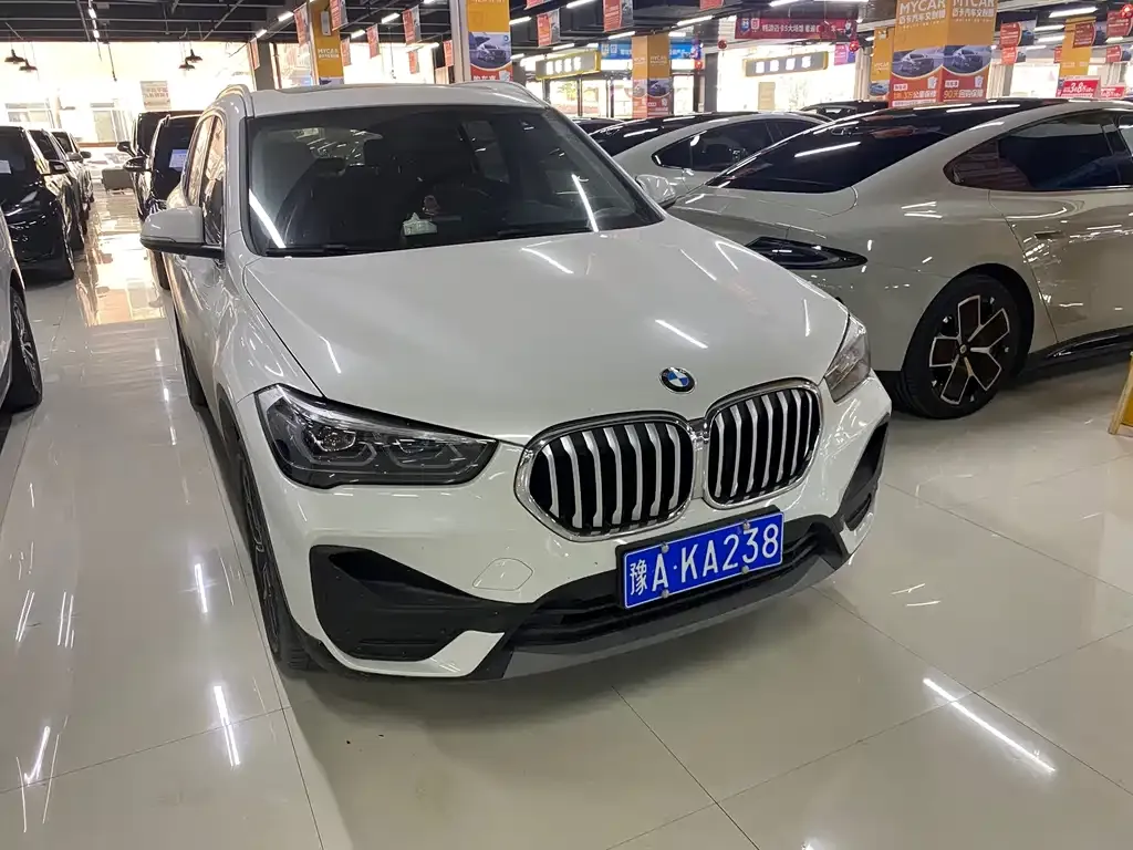 BMW X1 2022 из CN, фото 2