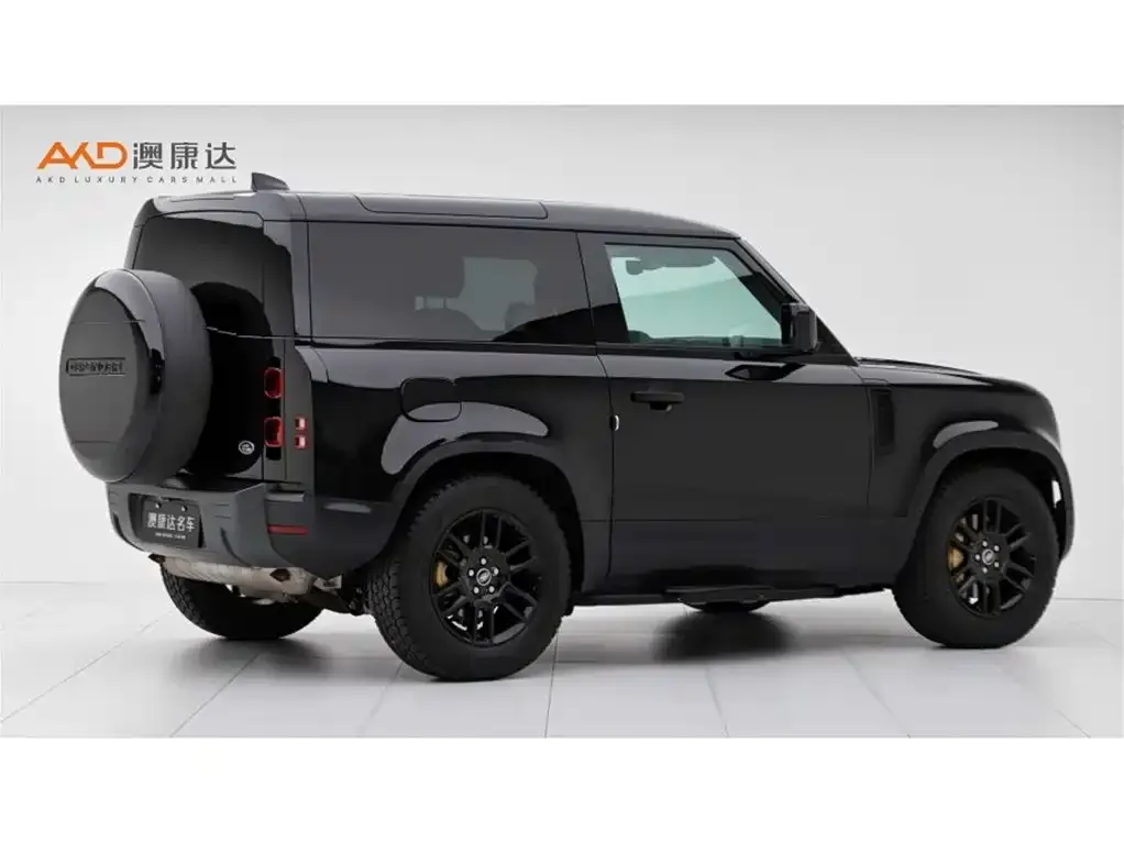 Land Rover Defender — фото 10