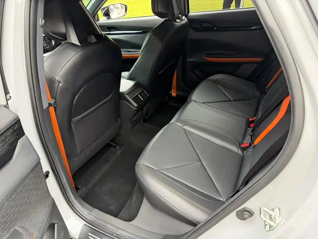 Changan UNI-V 2023 из CN, фото 7