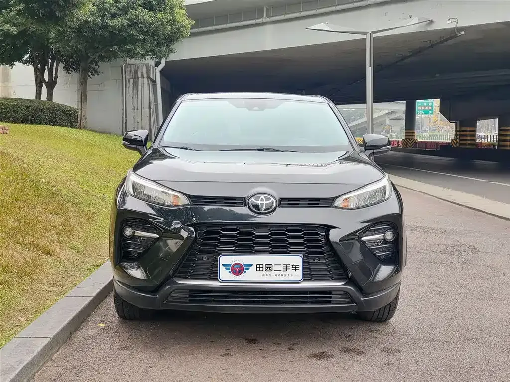 Toyota Wildlander — фото 2