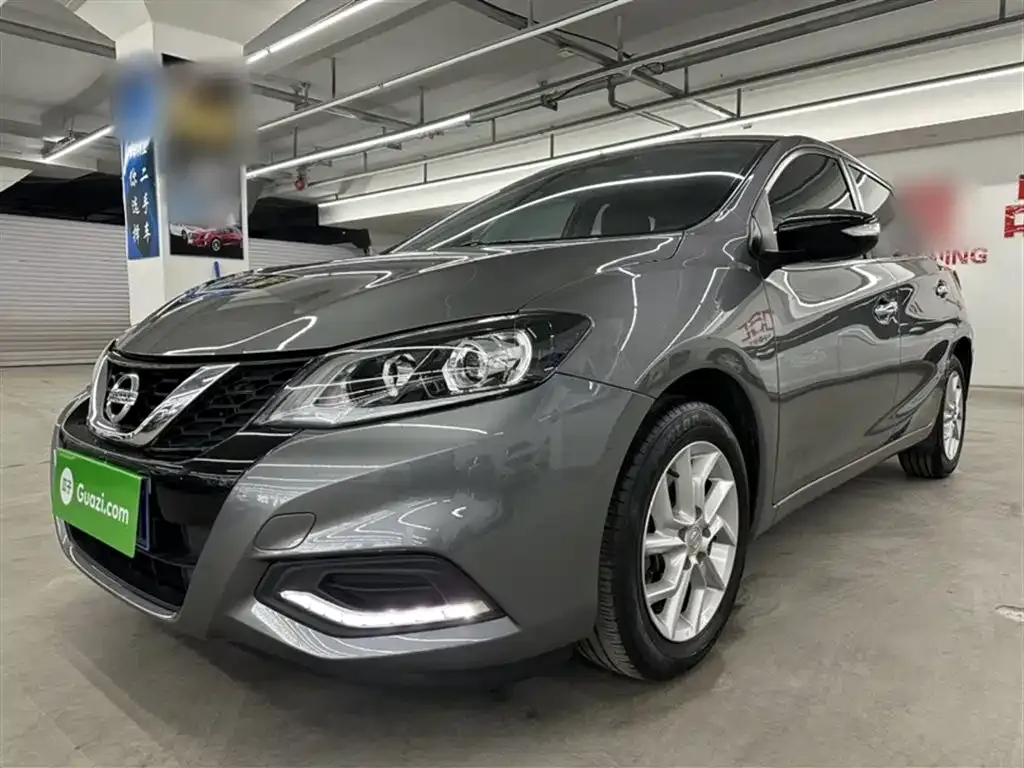 Nissan Tiida 2022 из CN, фото 3