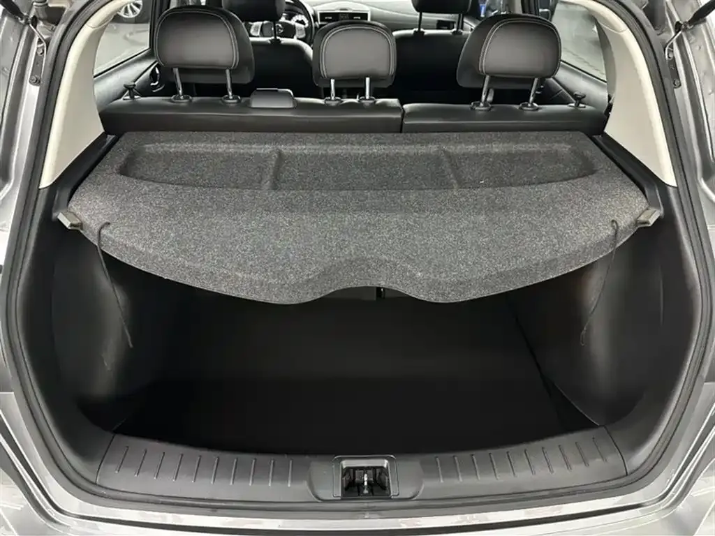 Nissan Tiida 2022 из CN, фото 6