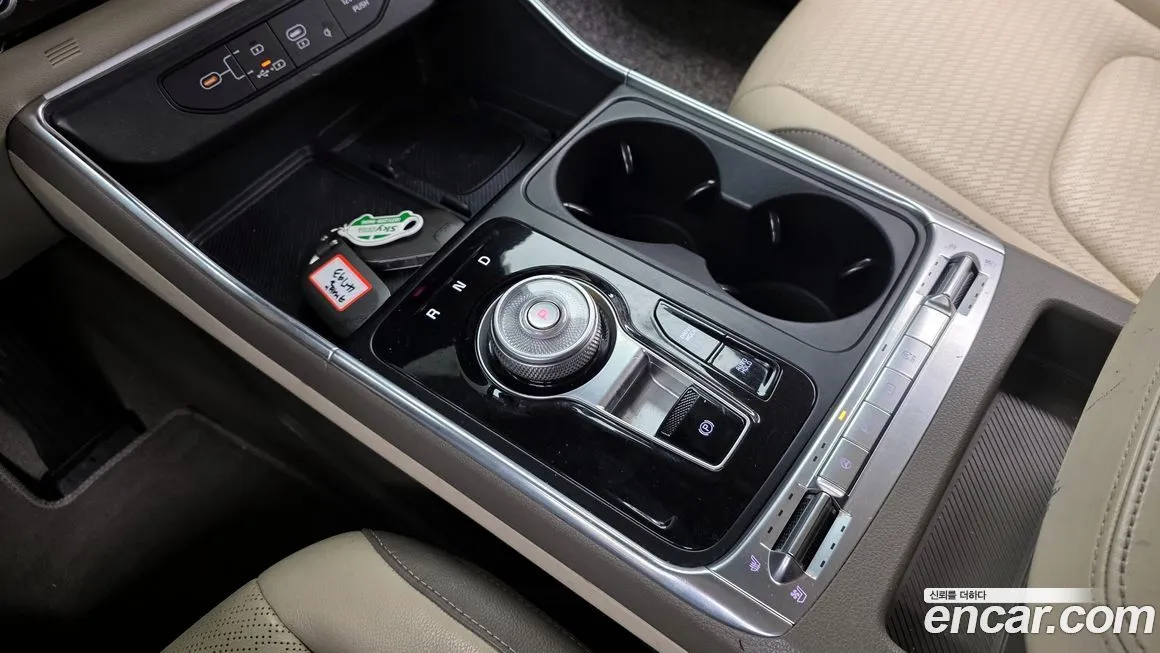 Kia Carnival — фото 10