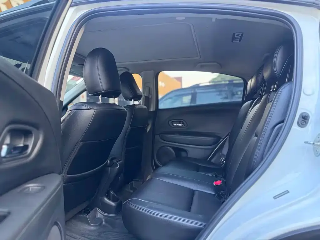Honda Vezel 2022 из CN, фото 5