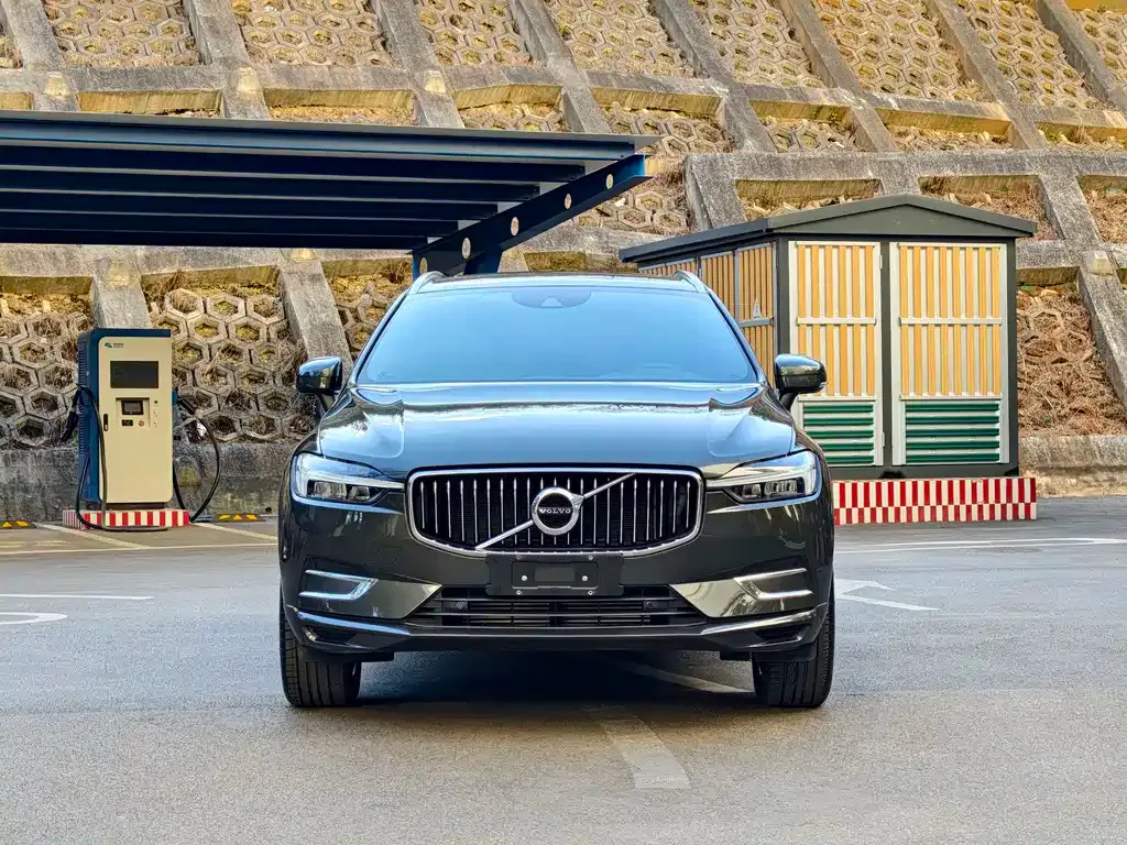 Volvo XC60 2021 из CN, фото 9