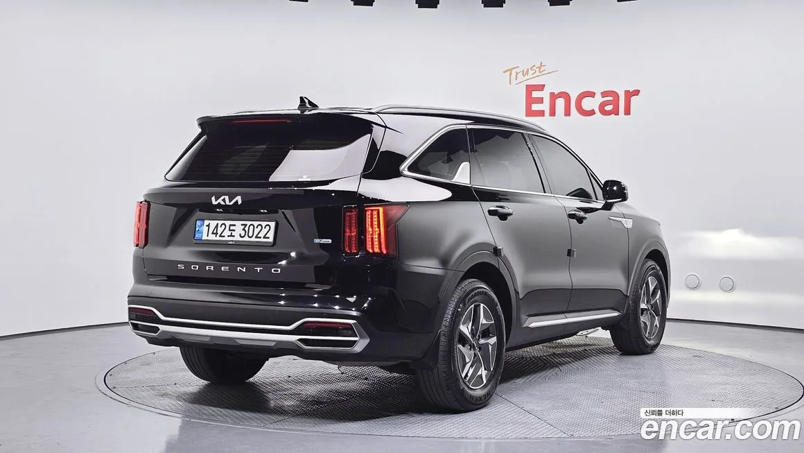 Kia Sorento — фото 4