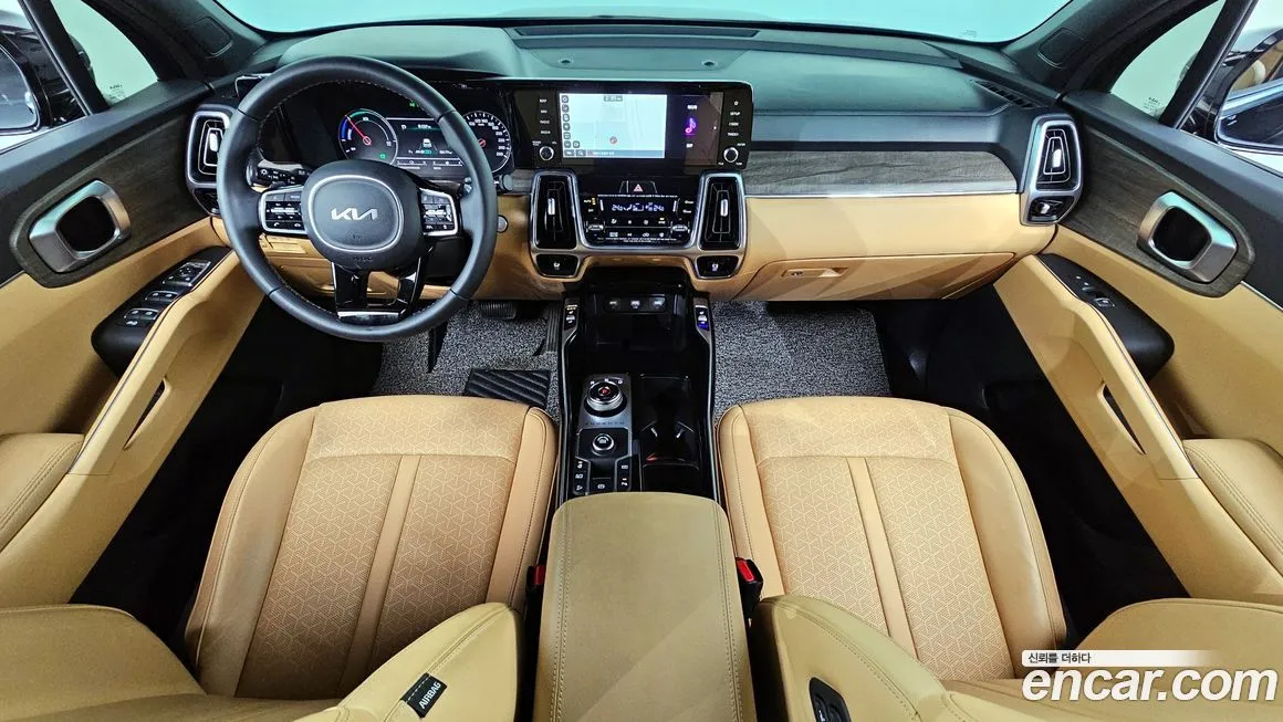 Kia Sorento — фото 8