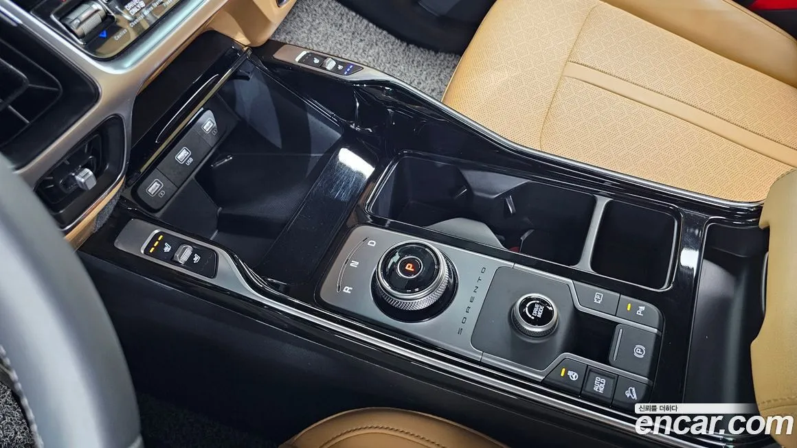 Kia Sorento — фото 7