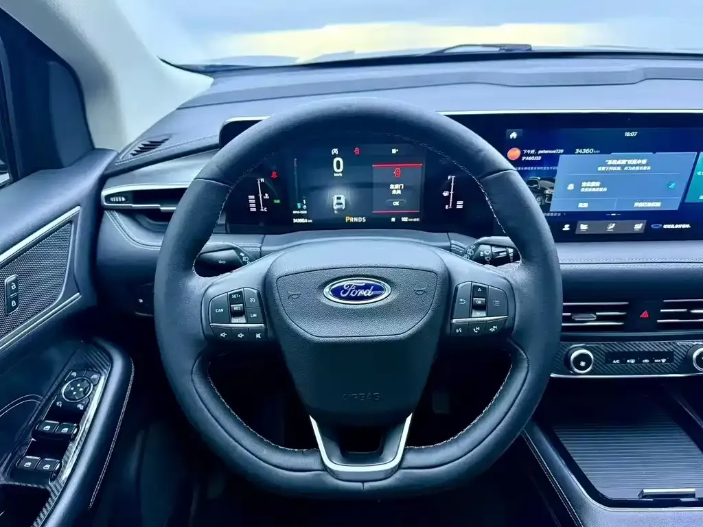 Ford Edge — фото 8