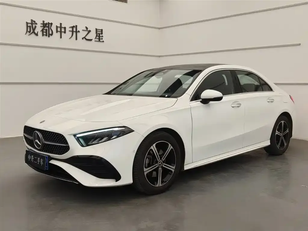 Mercedes-Benz A-Class — фото 1