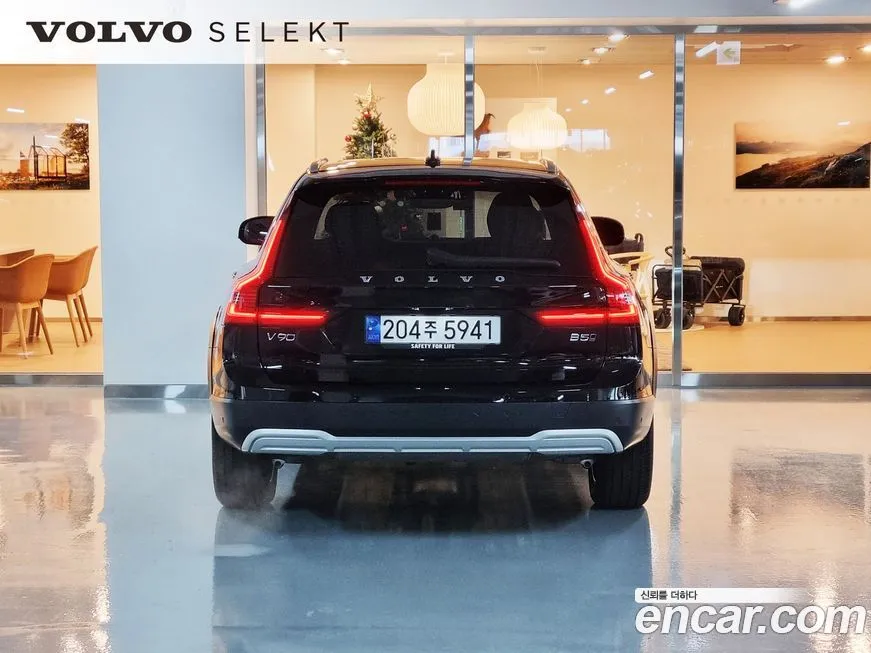 Volvo V90 2024 из KR, фото 4