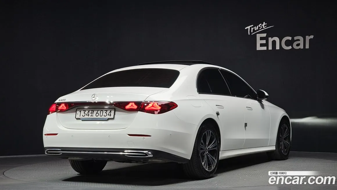 Mercedes-Benz E-Class 2024 из KR, фото 3