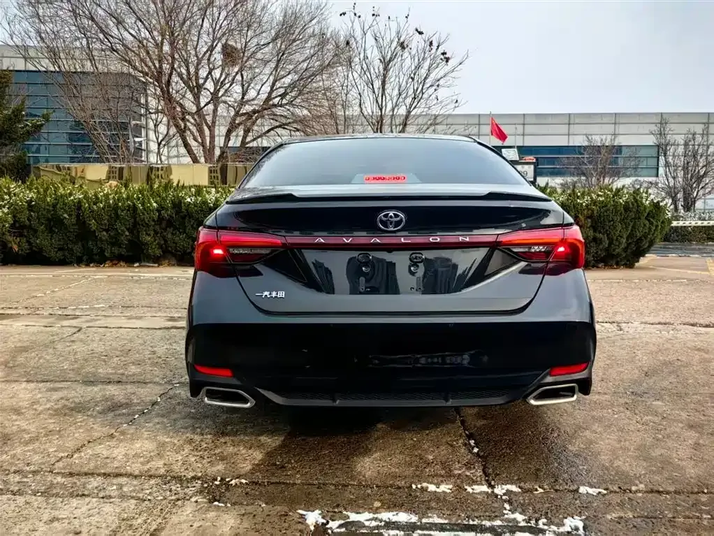Toyota Avalon 2021 из CN, фото 9