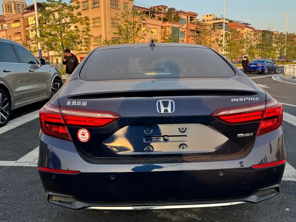 Honda Inspire — фото 3
