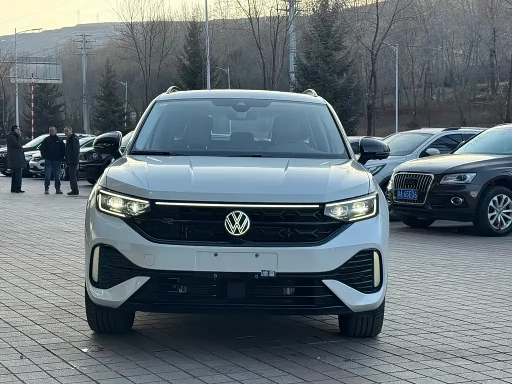 Volkswagen Tayron 2023 из CN, фото 2