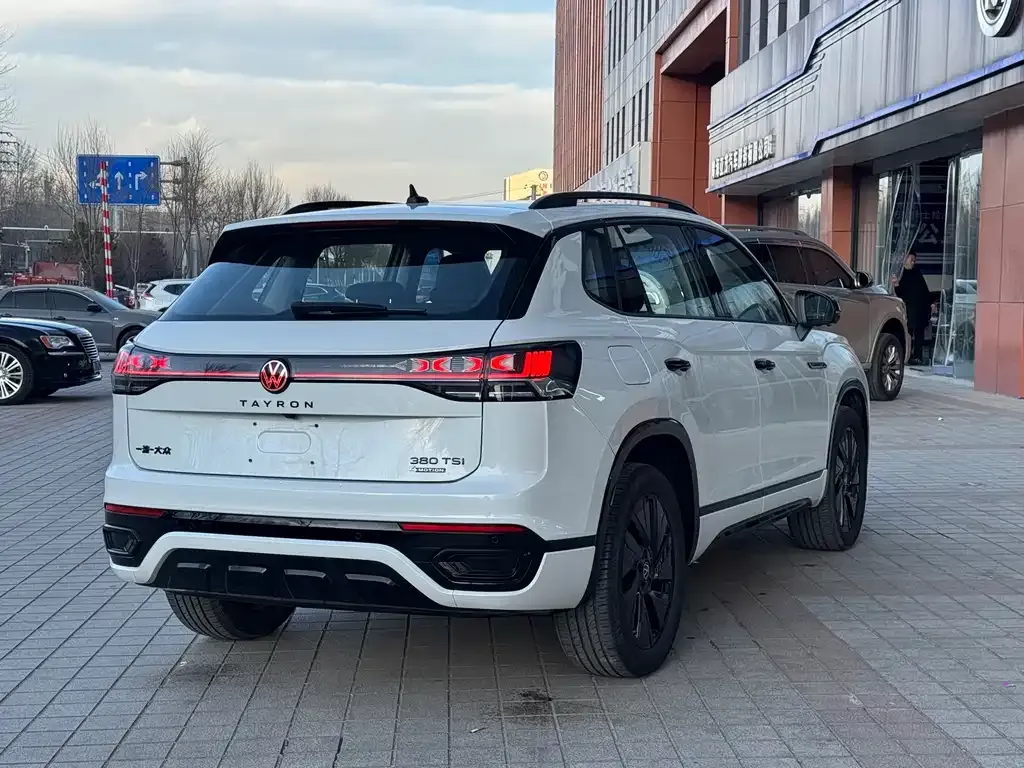 Volkswagen Tayron 2023 из CN, фото 6