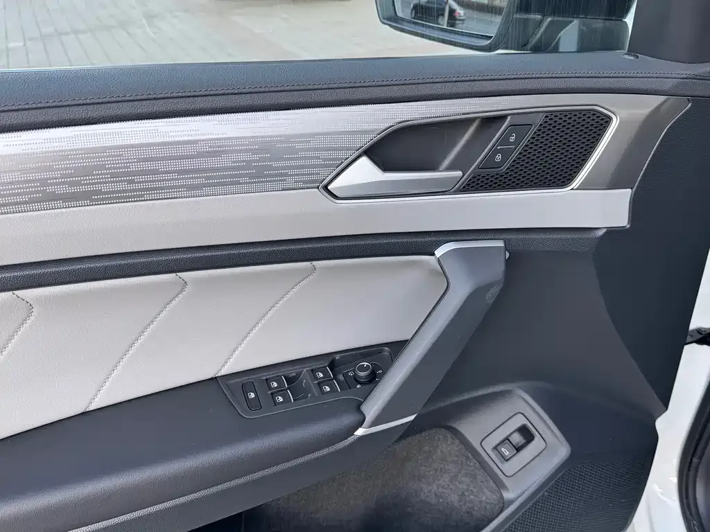 Volkswagen Tayron 2023 из CN, фото 9
