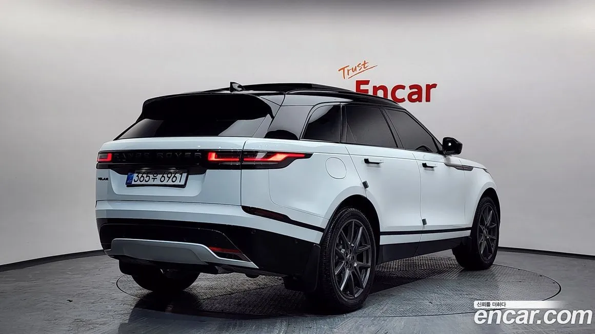 Land Rover Range Rover Velar 2025 из KR, фото 2