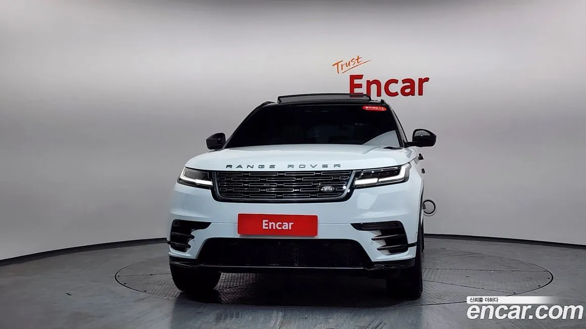 Land Rover Range Rover Velar 2025 из KR, фото 3