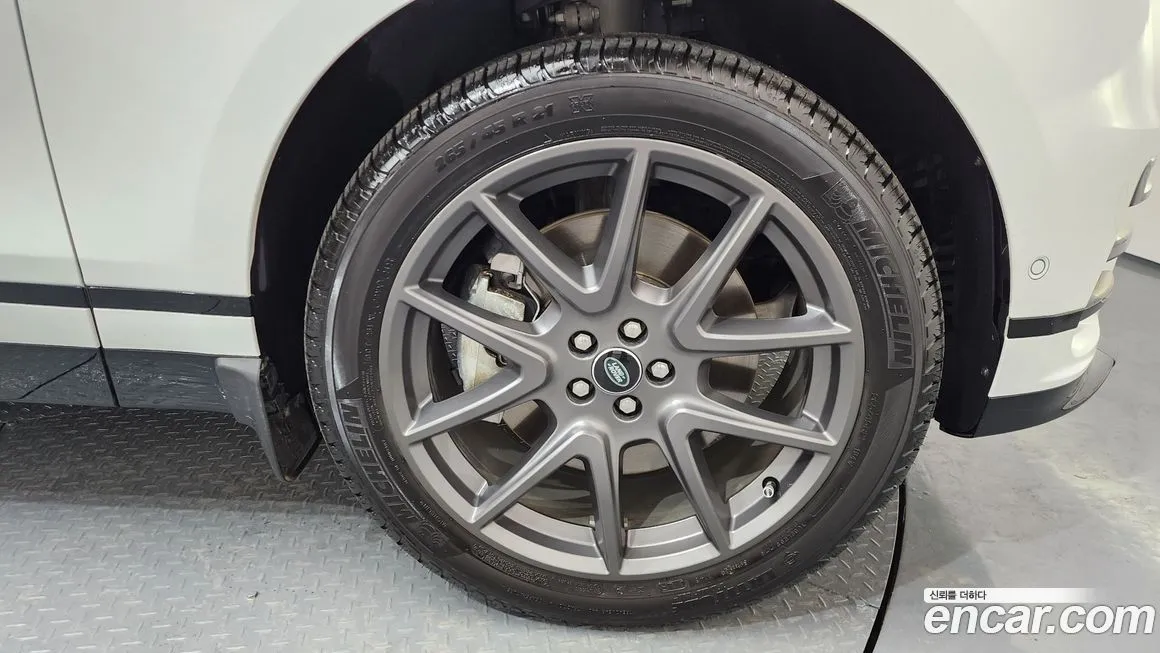 Land Rover Range Rover Velar 2025 из KR, фото 5