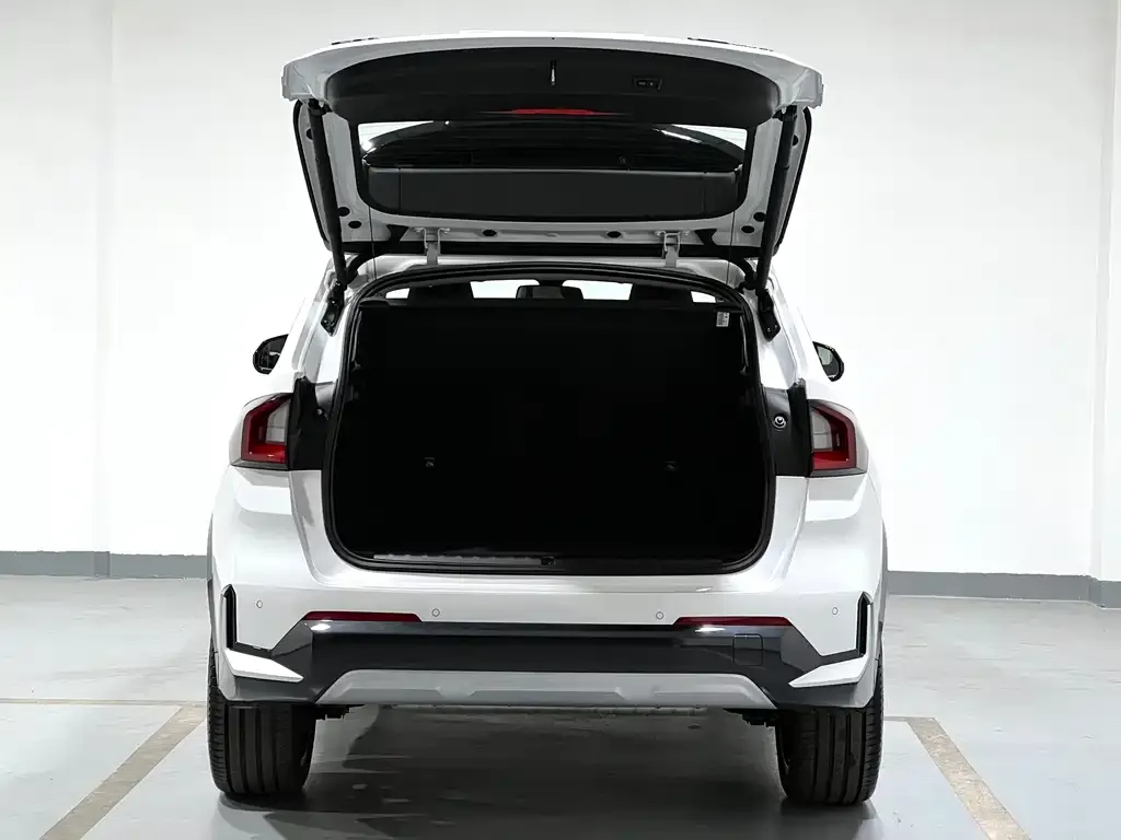 BMW X1 2025 из CN, фото 3