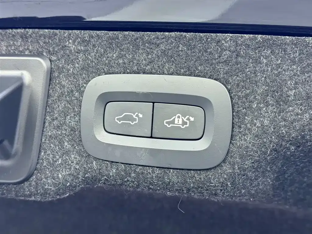 Volvo S90 — фото 10