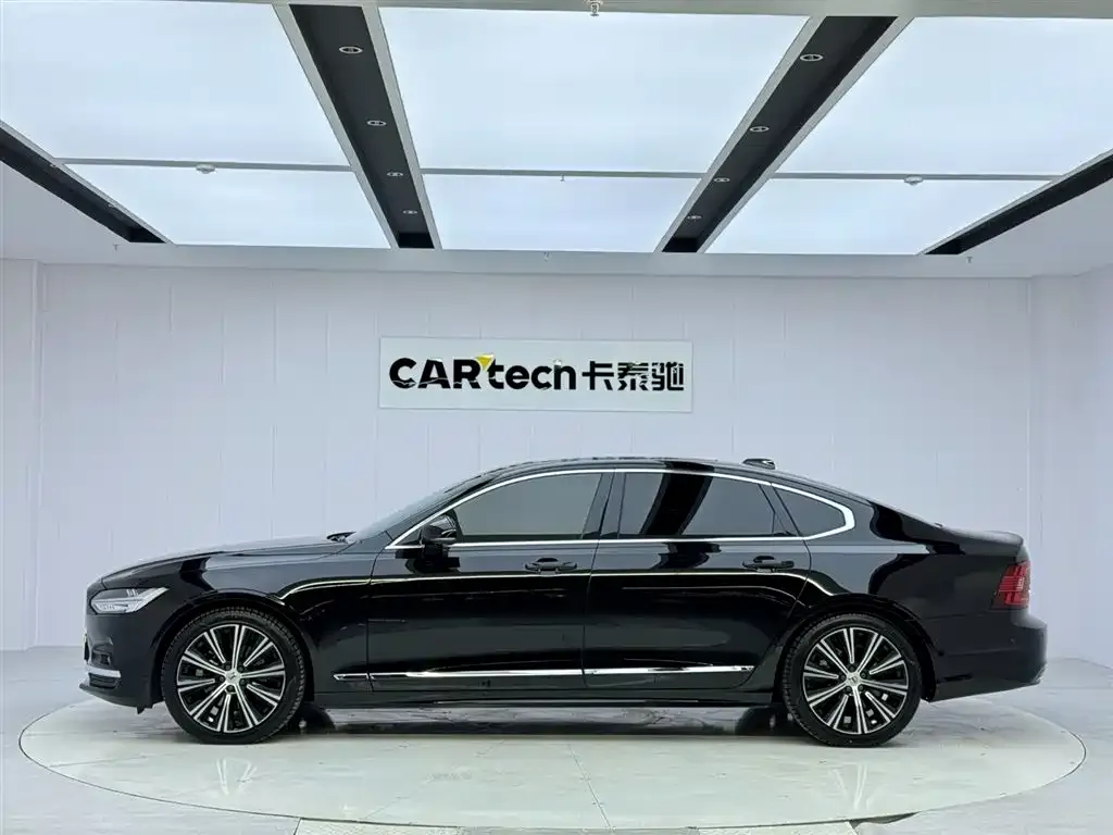 Volvo S90 — фото 9