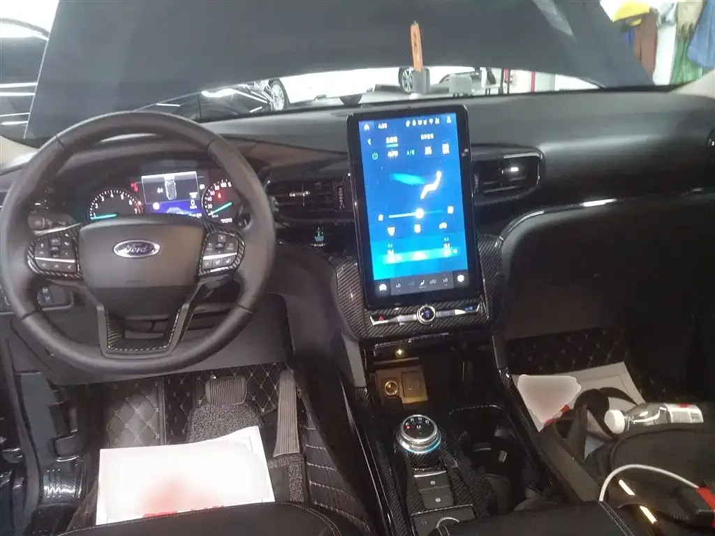 Ford Explorer 2021 из CN, фото 9