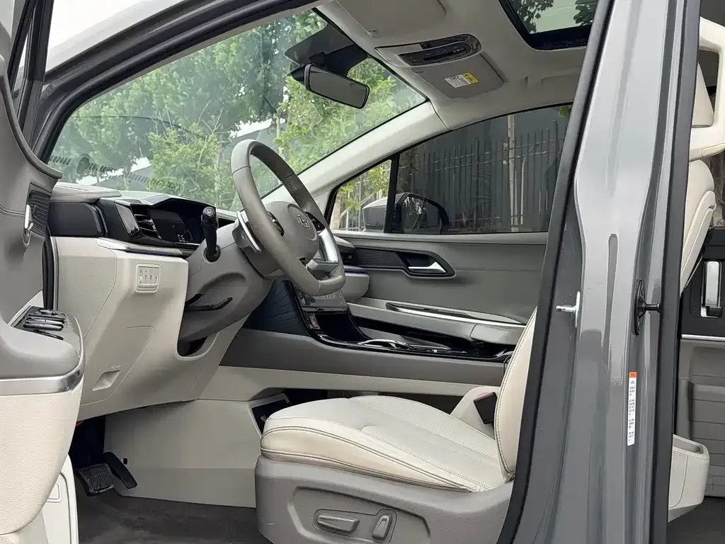 Hyundai Custo — фото 4